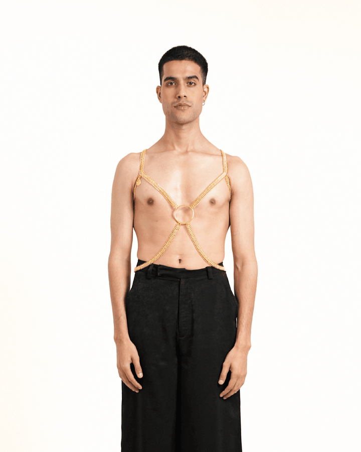 Spine Chain Extended Harness, genuine leather harness by Subculture, detail view