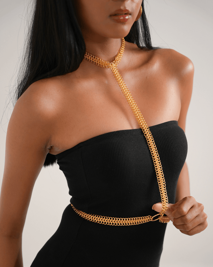 Spine Chain Poppy Harness, genuine leather body harness by Subculture, detail view