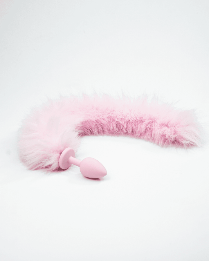 Fox Tail Butt Plug, genuine leather butt plug by Subculture, detail view