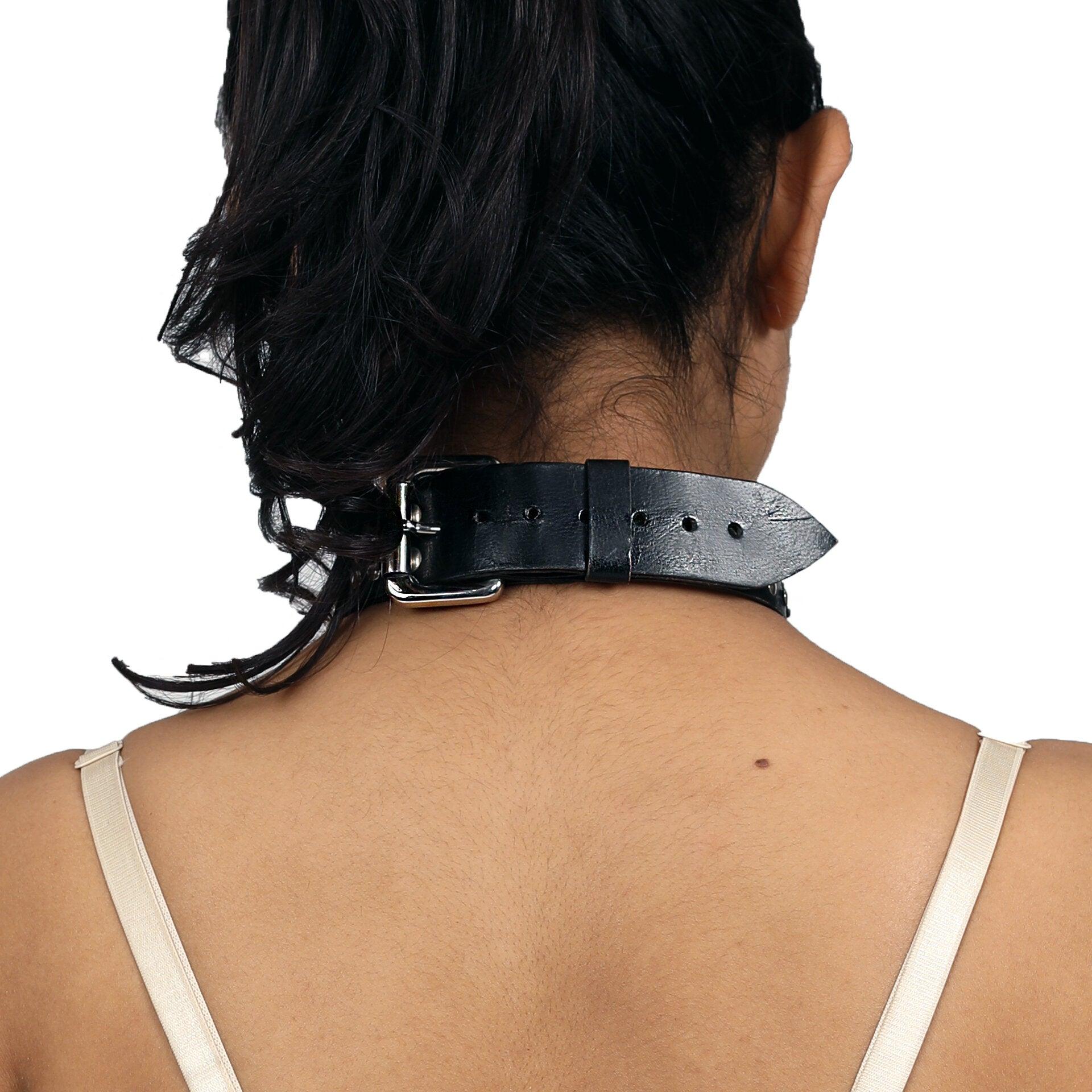 Choker clearance with leash